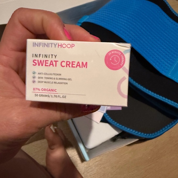 Infinity Hoop for Waist reduction/weight loss - Picture 6 of 12